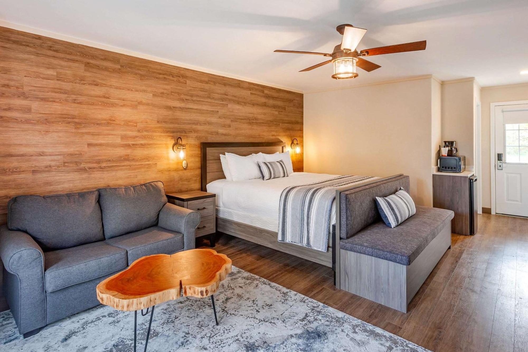 Bayview Wildwood Resort, Ascend Hotel Collection Severn エクステリア 写真